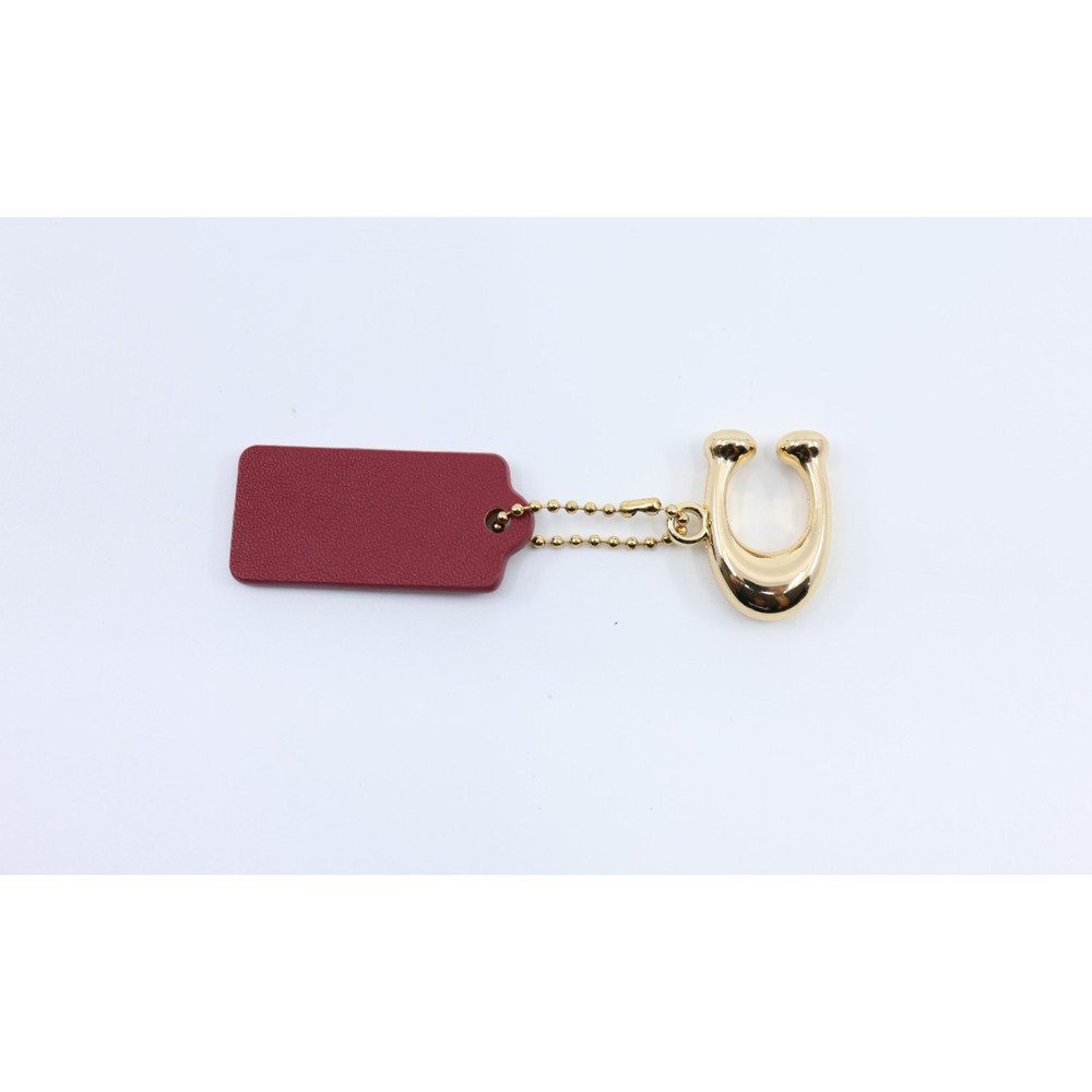 A0 New NWoT COACH Burgundy Leather Hang tag with Gold Metal "C" Charm - Picture 2 of 3